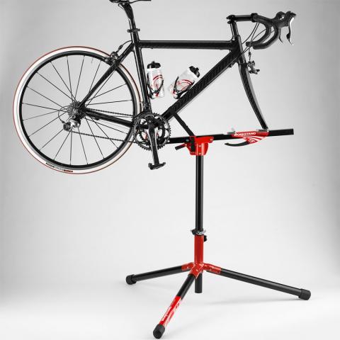 verbanning vertrouwen Barry Elite Workstand Race Pro | GADGETHEAD New Products Reviewed & Rated